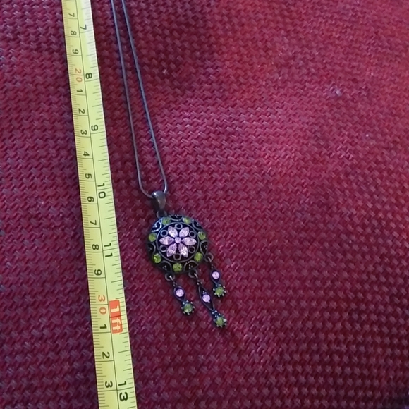 Annaleece Boutique Necklace - Picture 2 of 3